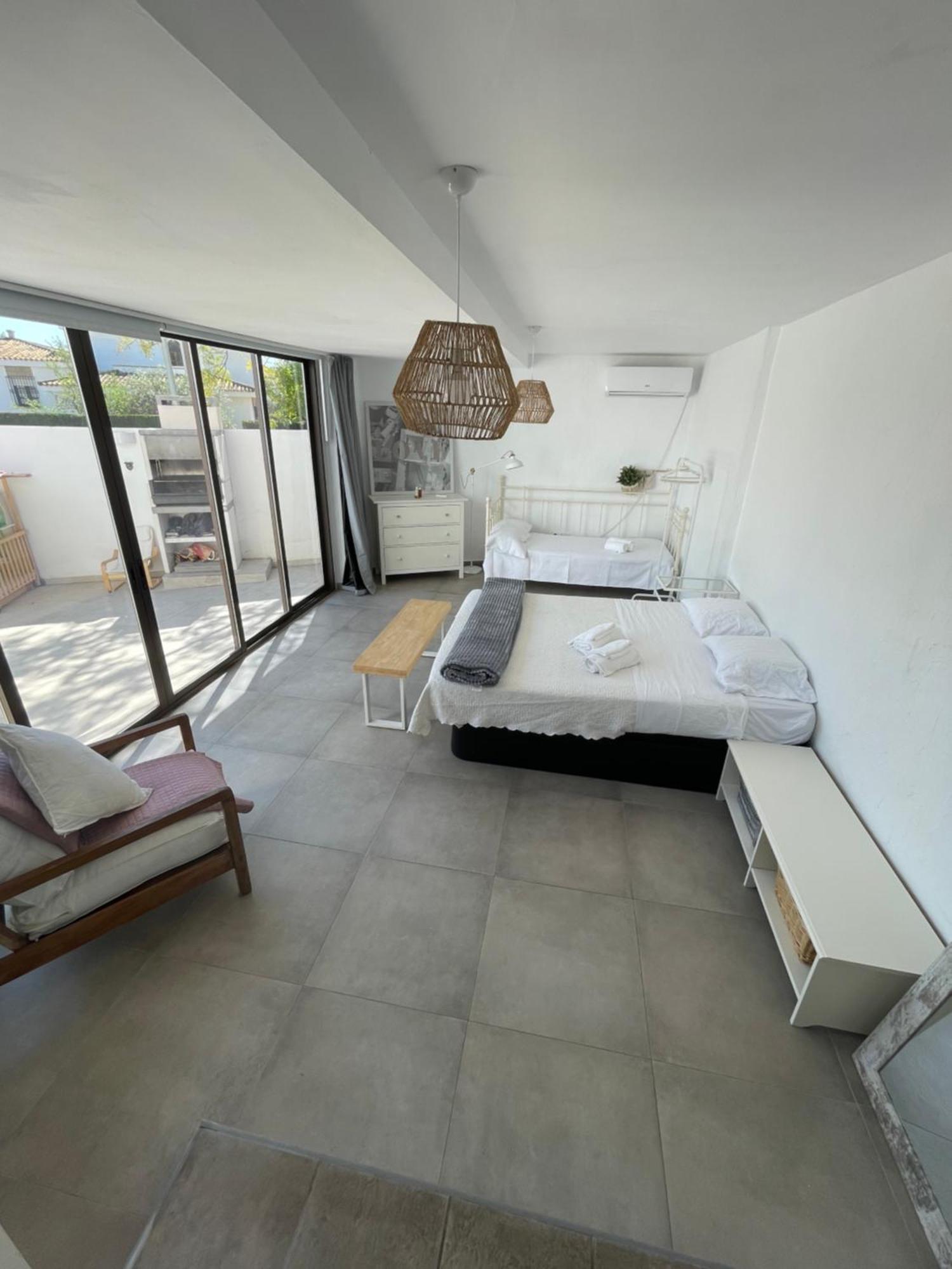 Mediterranean House - Habitaciones Privadas En Casa Compartida Mairena del Aljarafe Exteriér fotografie